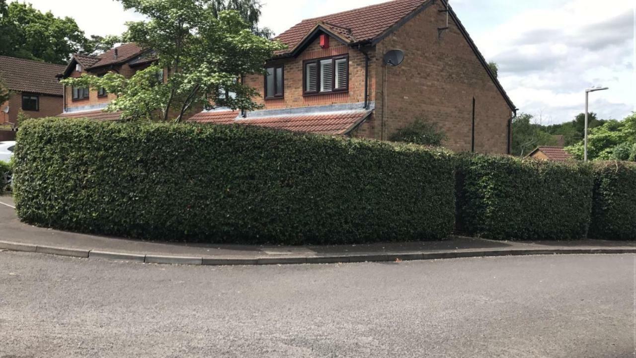 Spacious House, Sleeps 7 people Reading Exterior foto