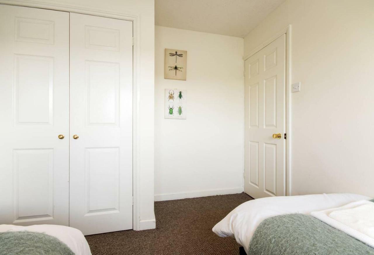 Spacious House, Sleeps 7 people Reading Exterior foto